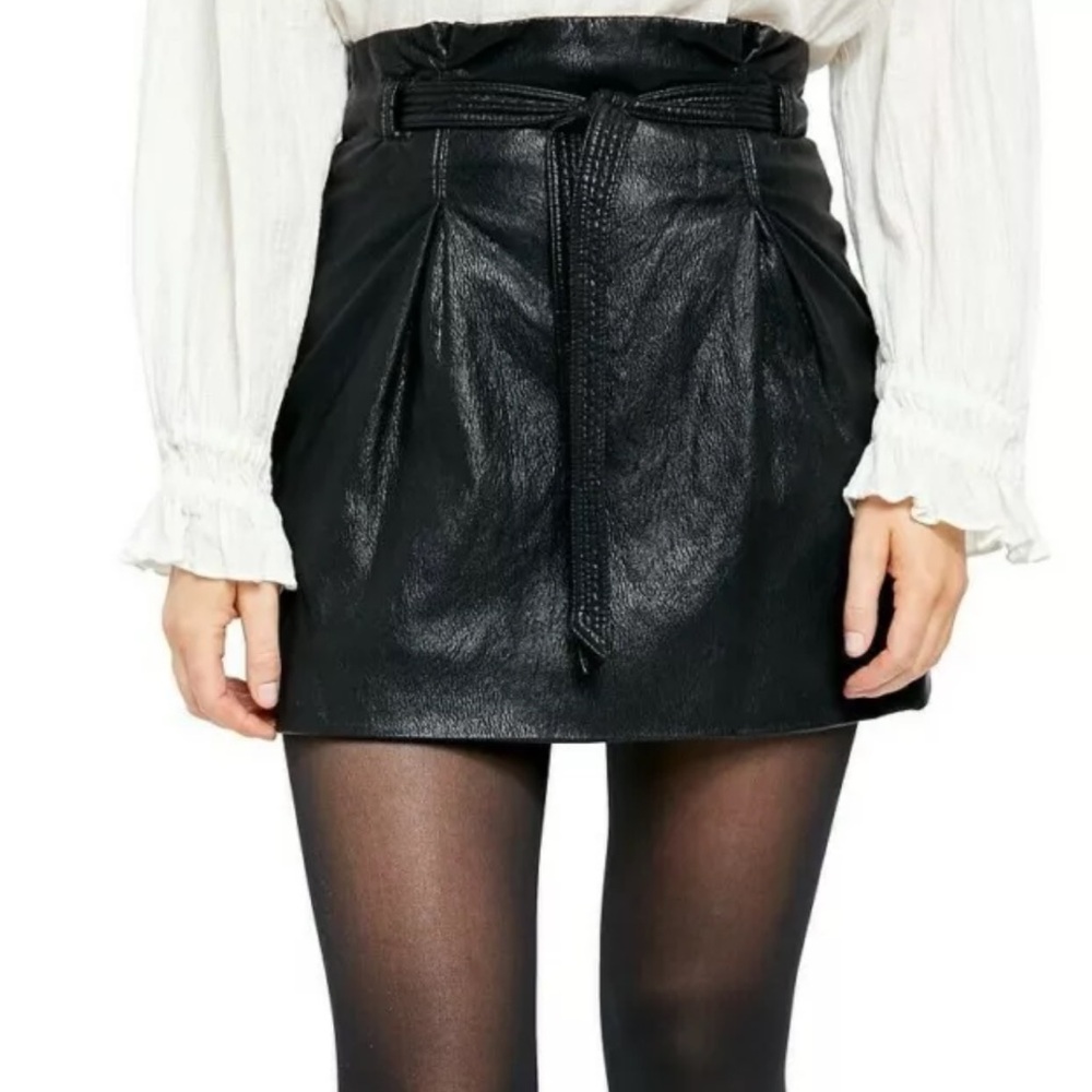 Free People NWT Payton Paperbag Black Faux Leather Textured Mini Skirt 0 -J